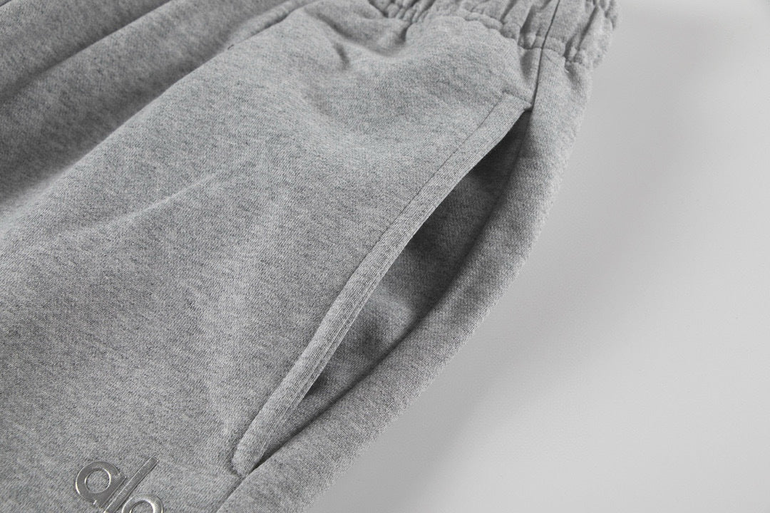 ALO Sweat Pants