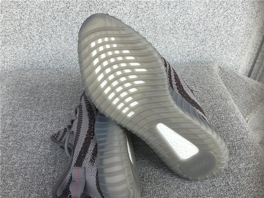 YEEZY 350 Sneaker Boost V2 Beluga